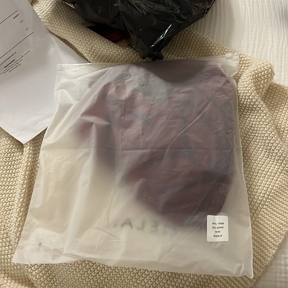 Melanie The Label Gia Gown Wine - Picture 2 of 8